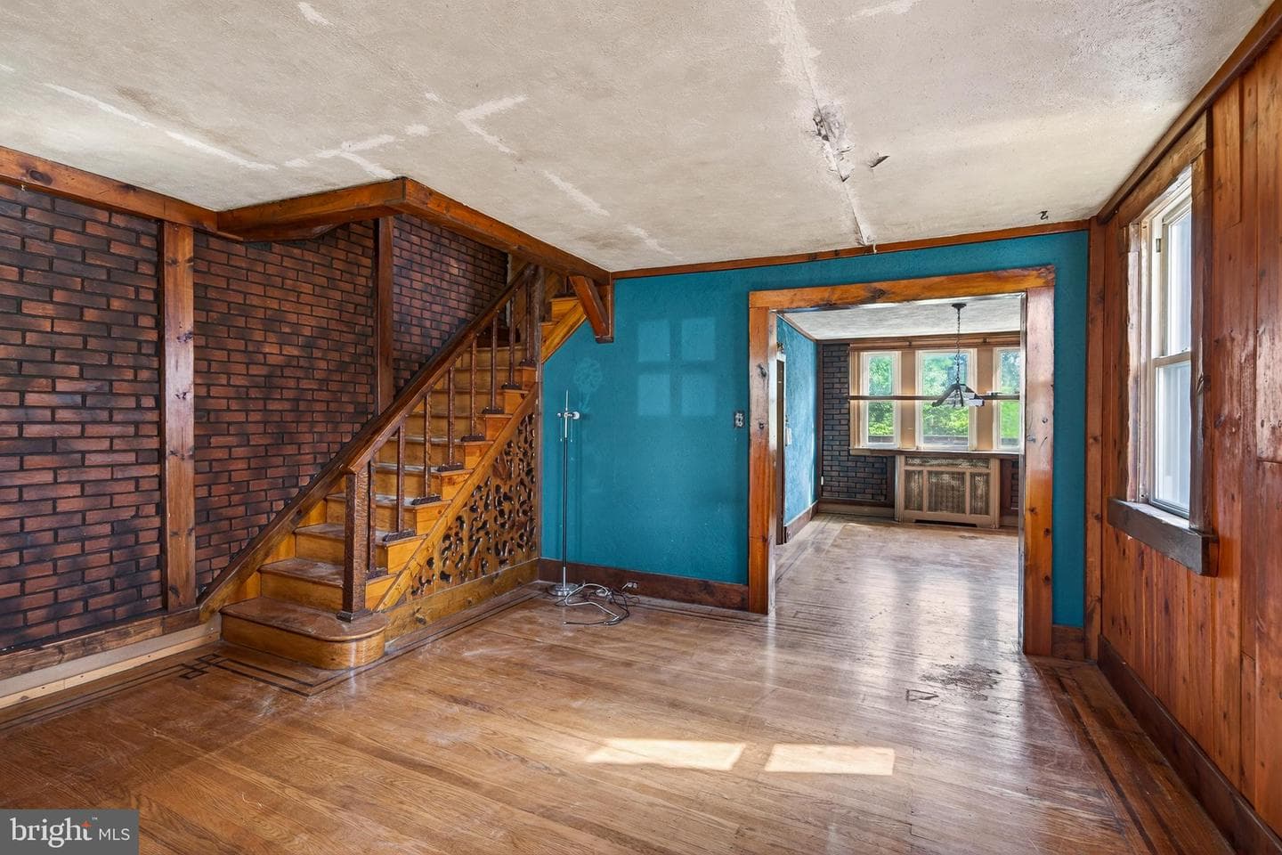 7737 Parkview Road photo 8