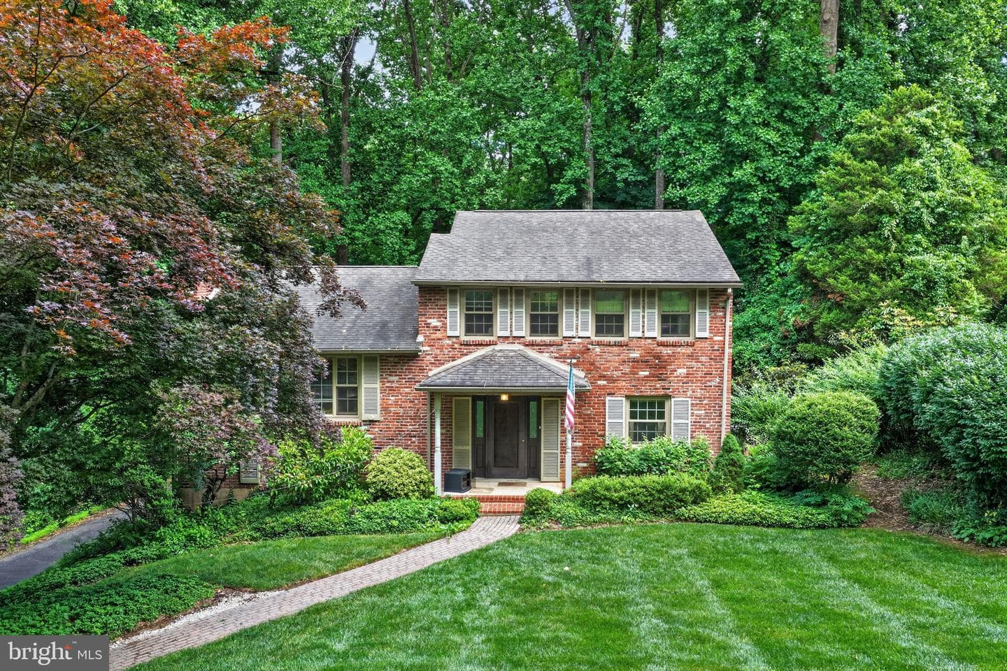 13 S Bryn Mawr Place