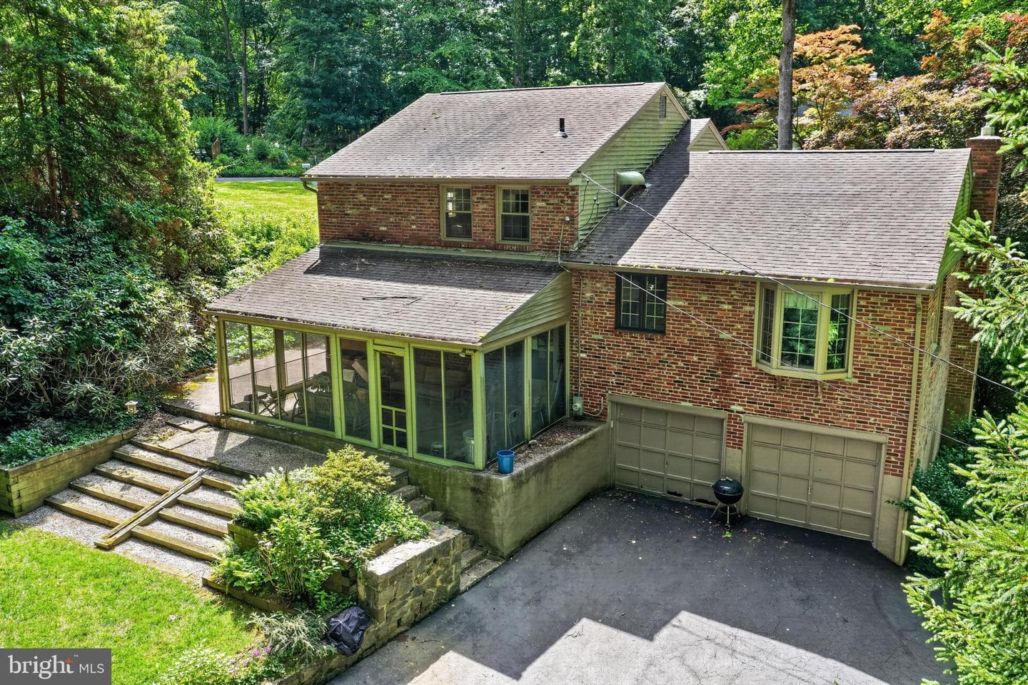 13 S Bryn Mawr Place photo 2
