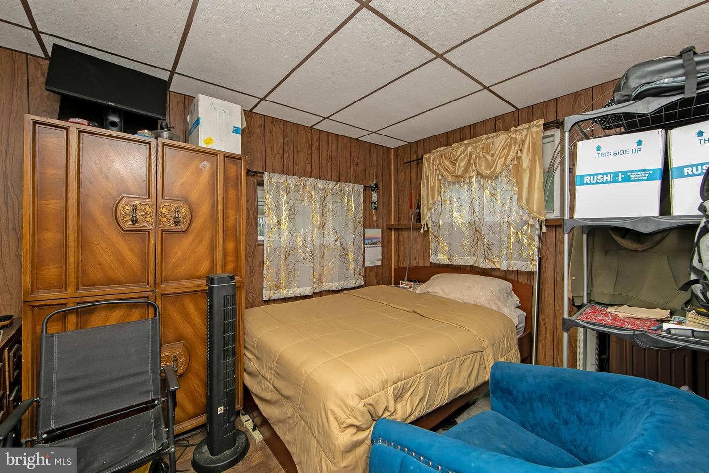 2400 Grand Avenue photo 28