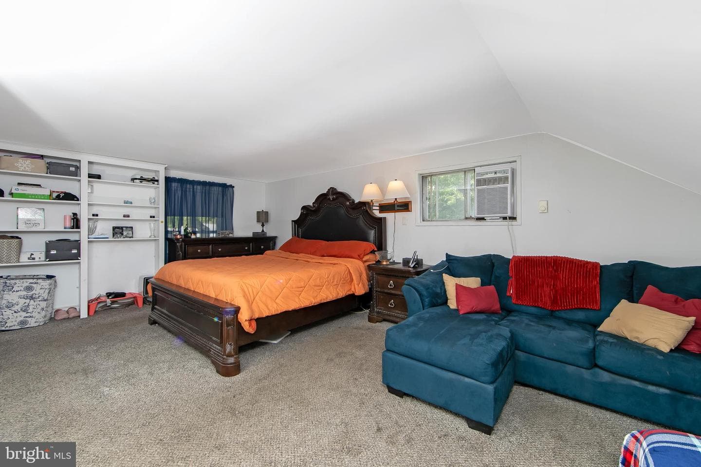 2400 Grand Avenue photo 33