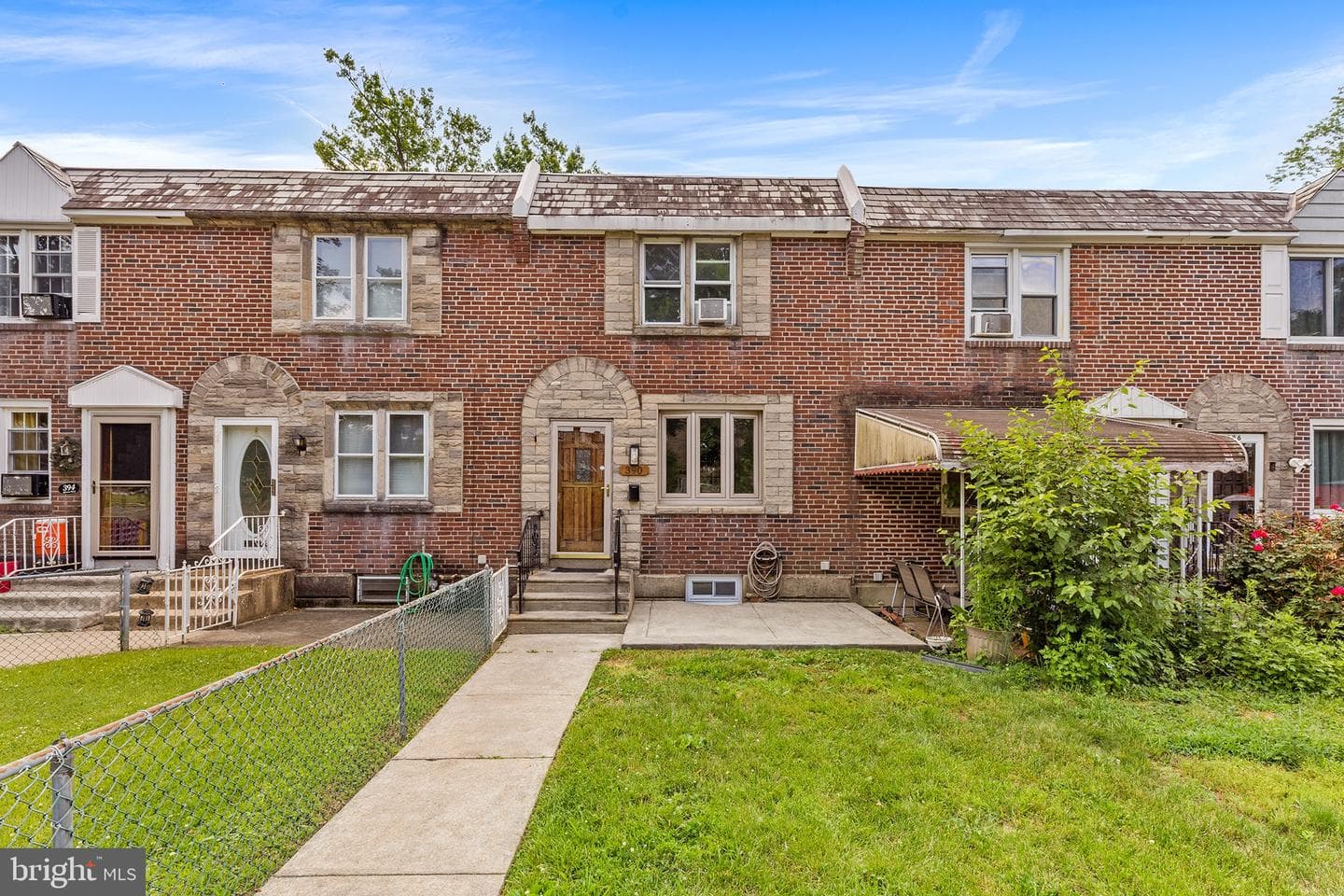 390 Glen Cove, Collingdale