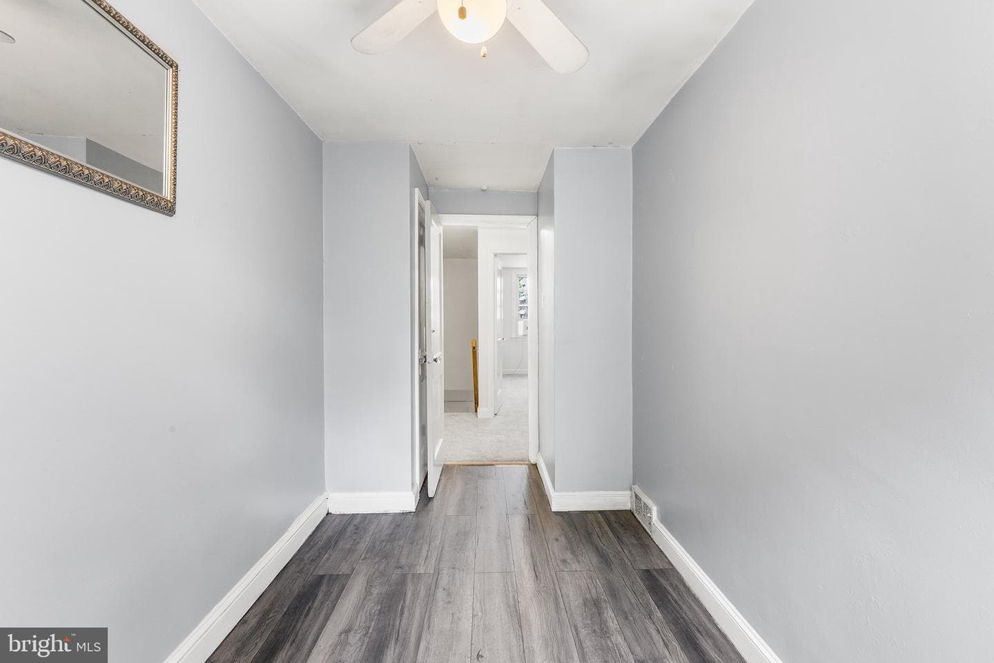 390 Glen Cove photo 18