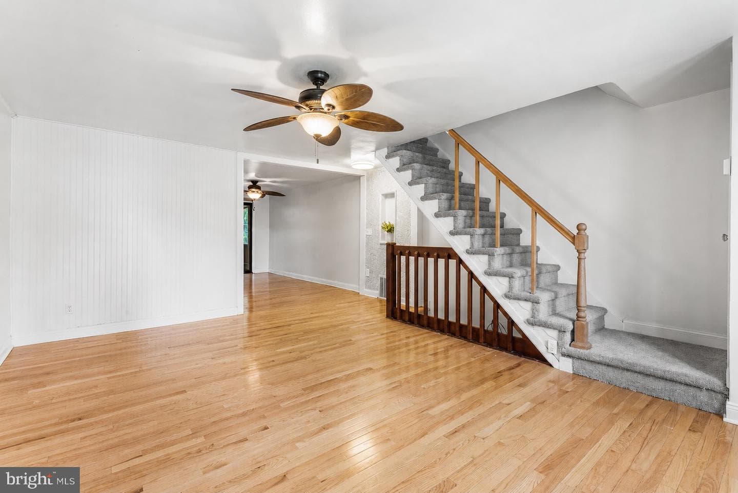 390 Glen Cove, Collingdale