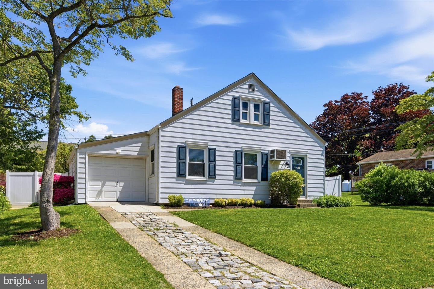 702 Hood Road, Swarthmore