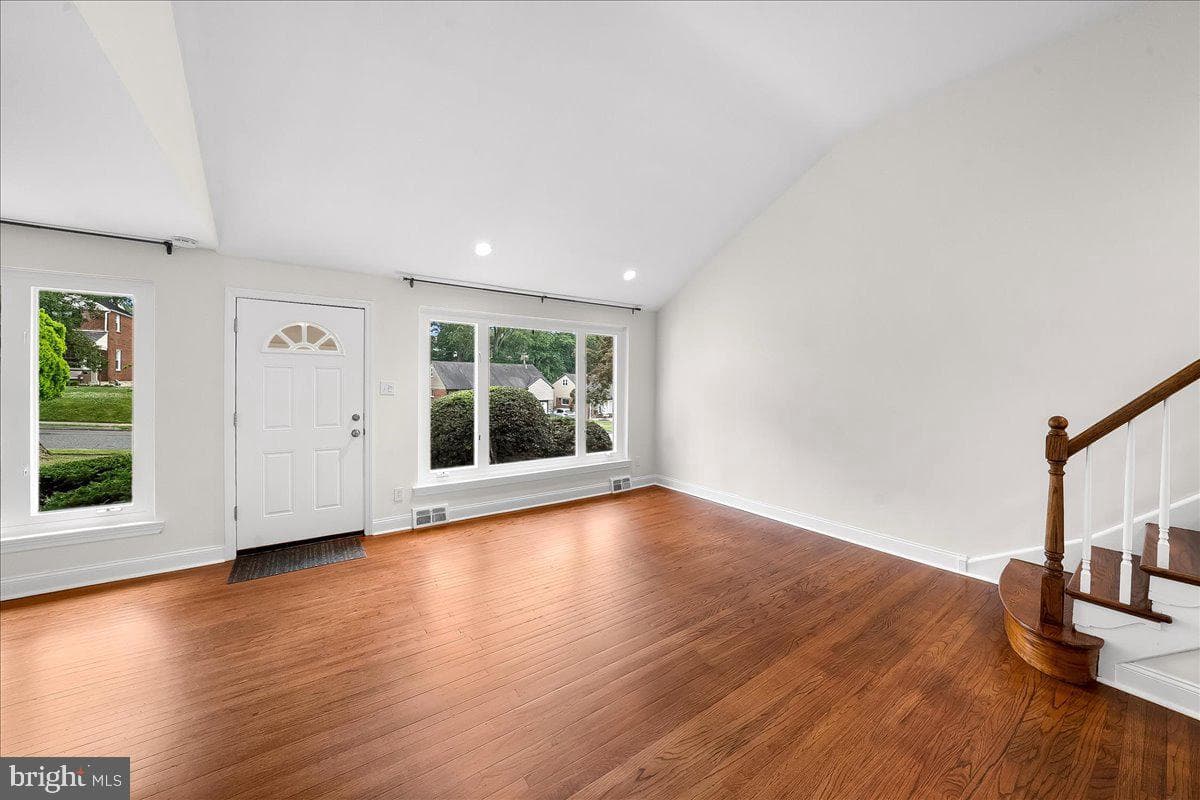 326 Glen Ridge Road photo 6