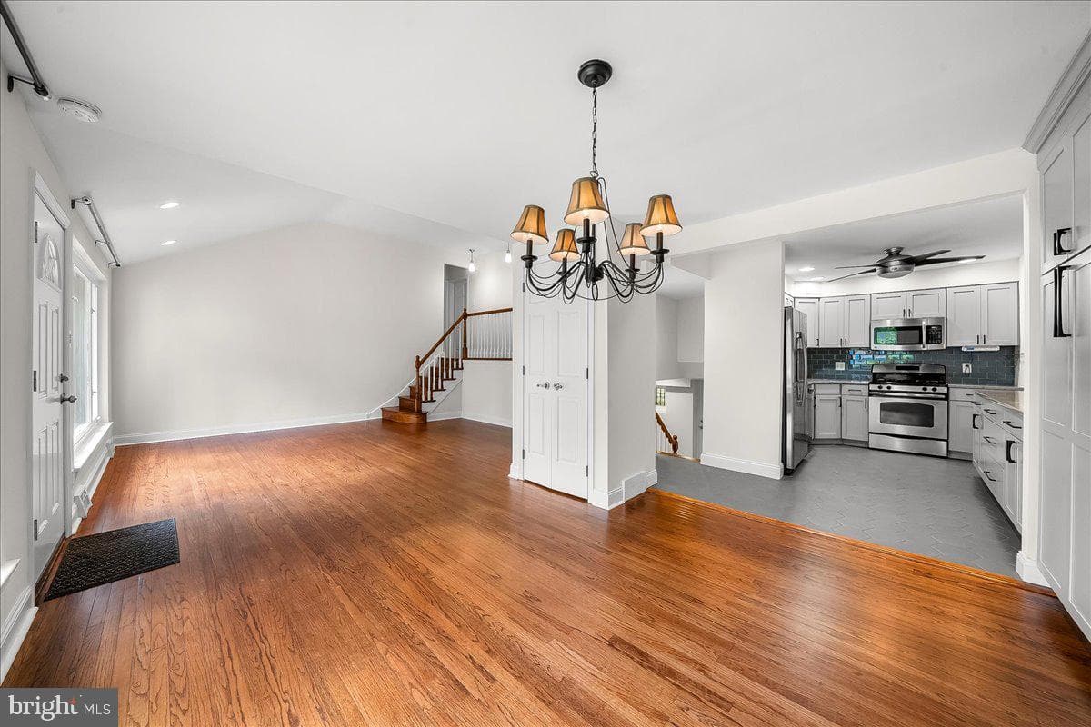 326 Glen Ridge Road photo 9