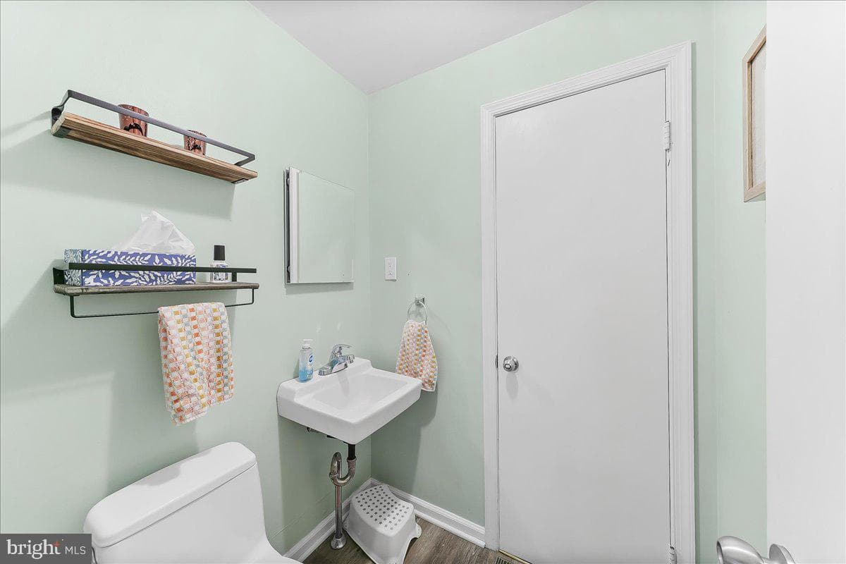 513 Beatty Road photo 19