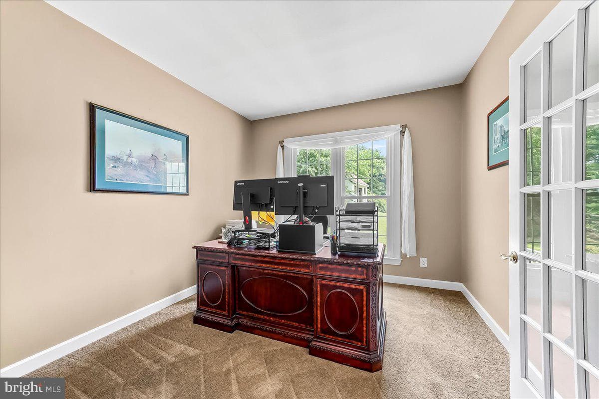 39 Maple Lane photo 22