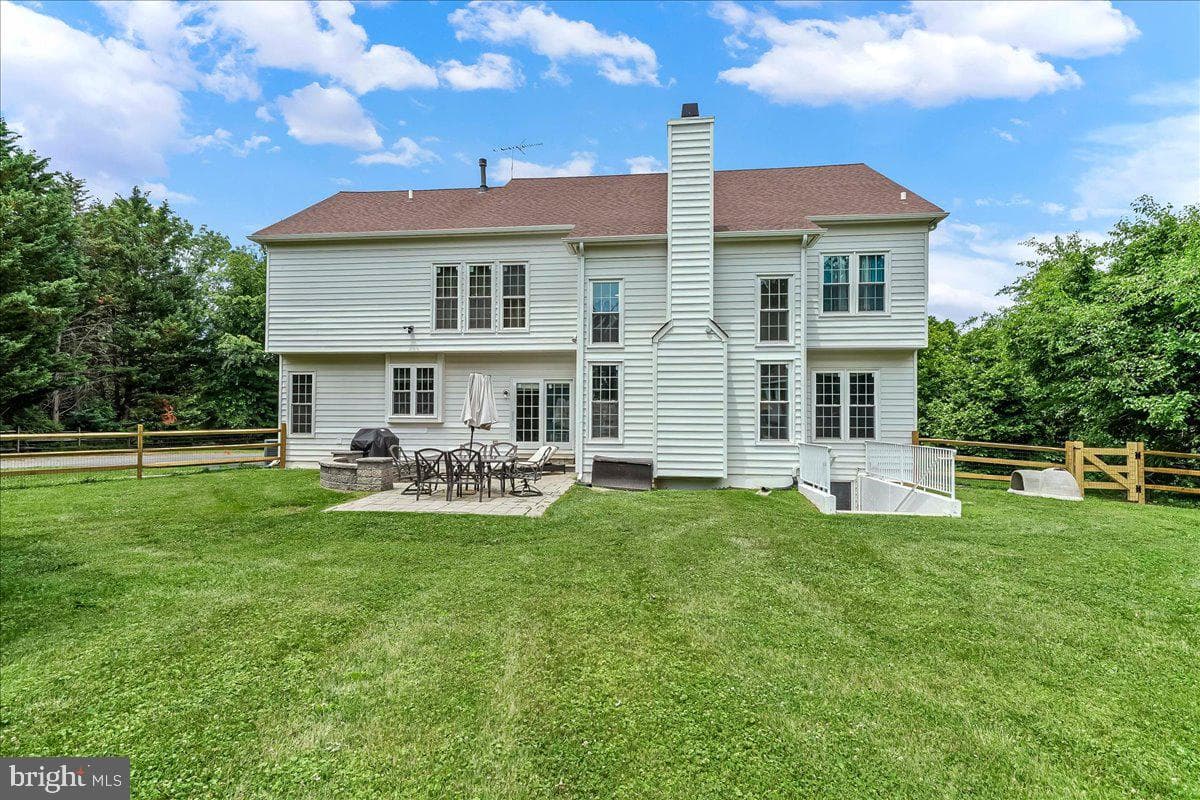 39 Maple Lane photo 41