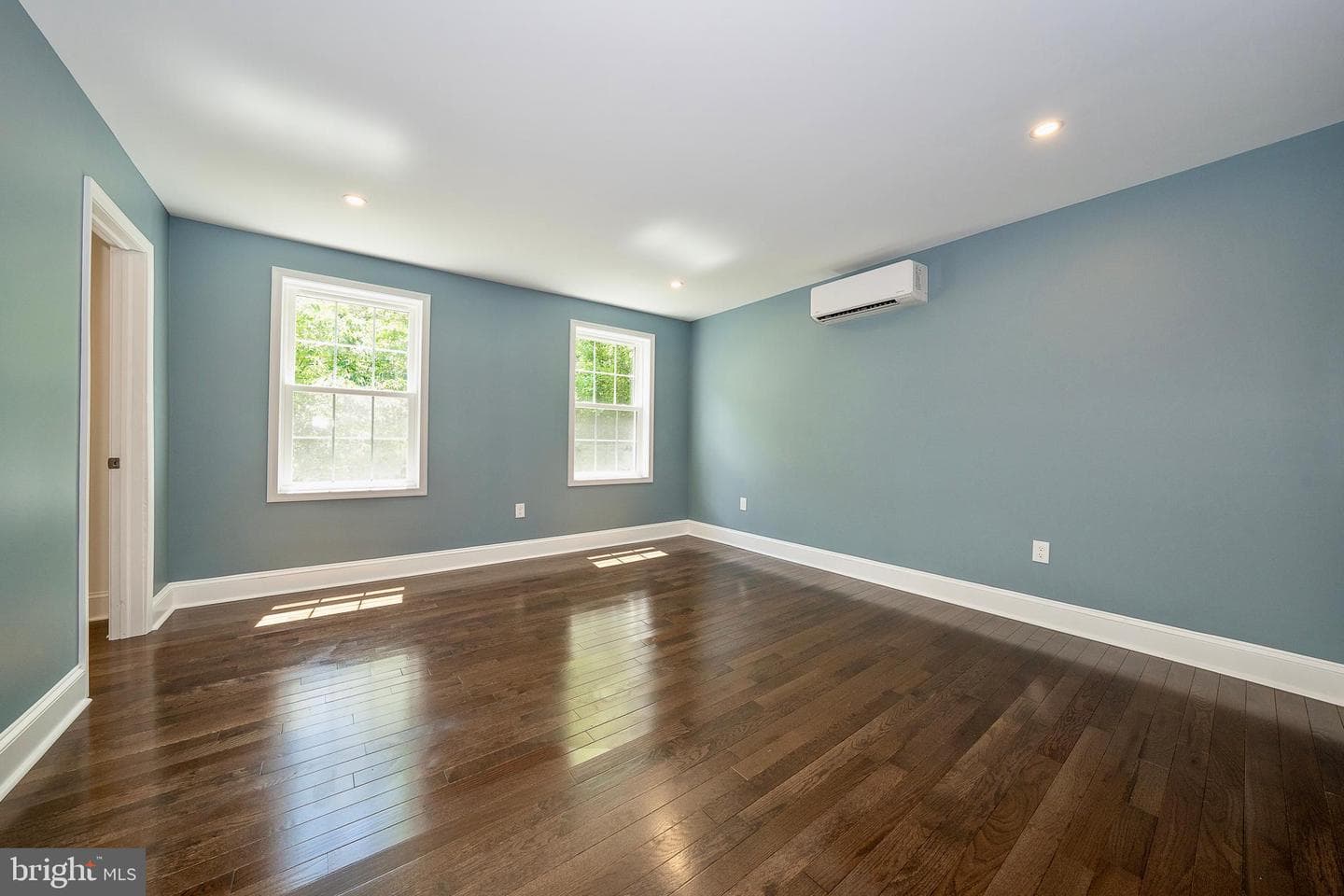 2842 Haverford Road photo 28