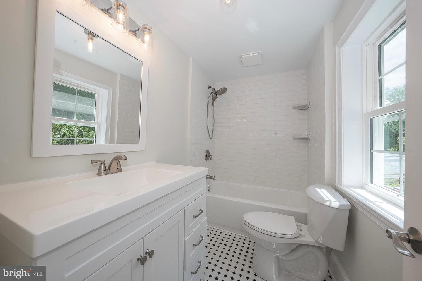 2842 Haverford Road photo 35