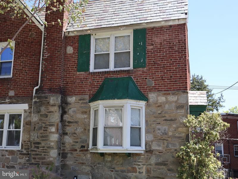 323 N Maple Avenue, Lansdowne