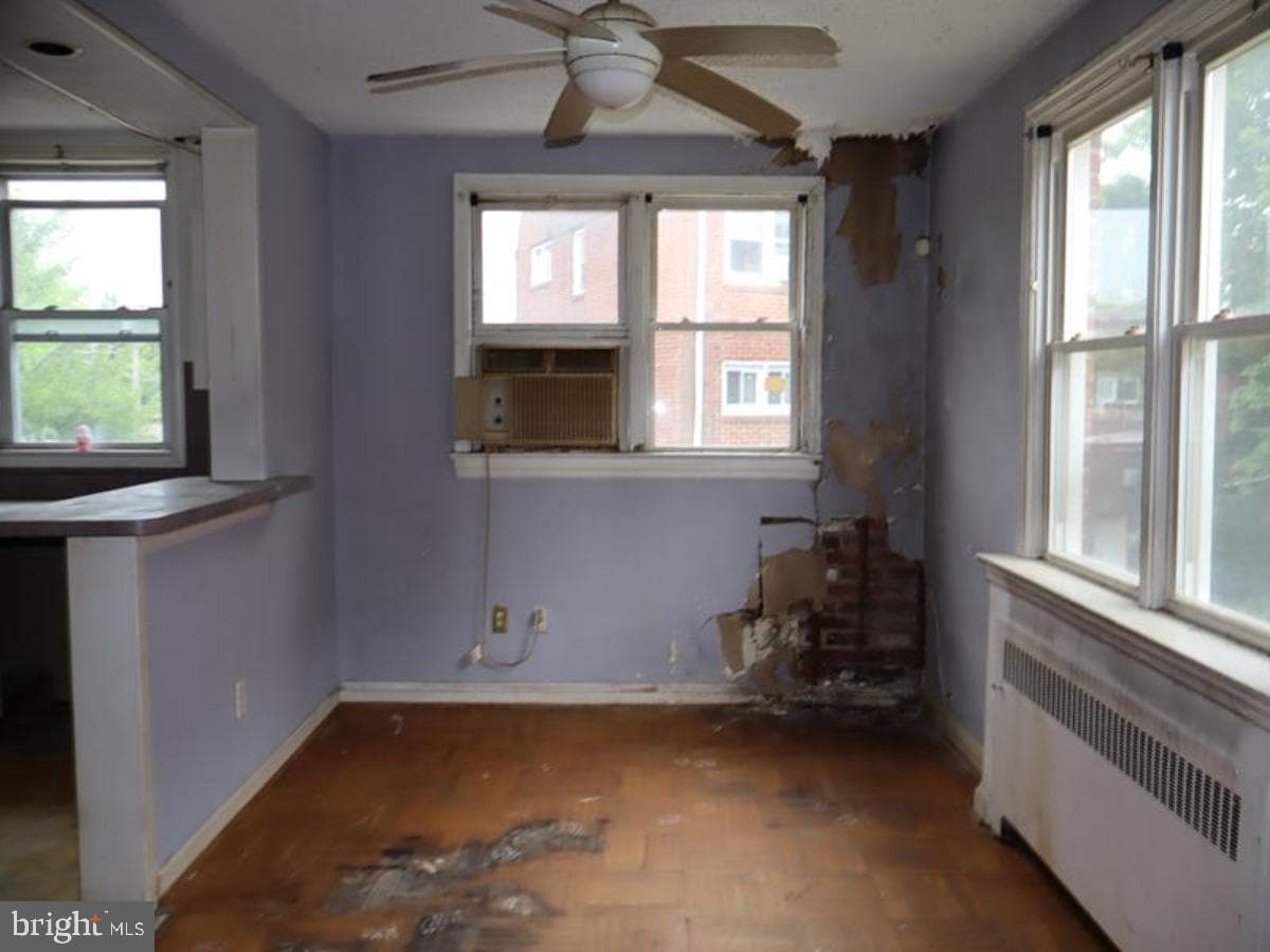 323 N Maple Avenue photo 8