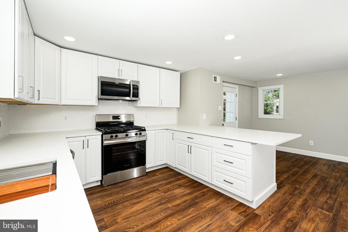 431 Holmes Road, Morton
