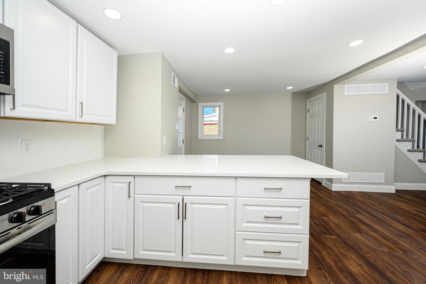 431 Holmes Road photo 13