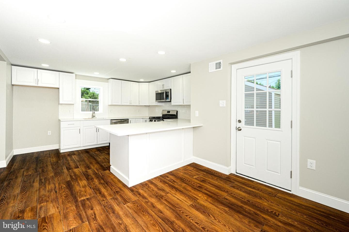 431 Holmes Road photo 15