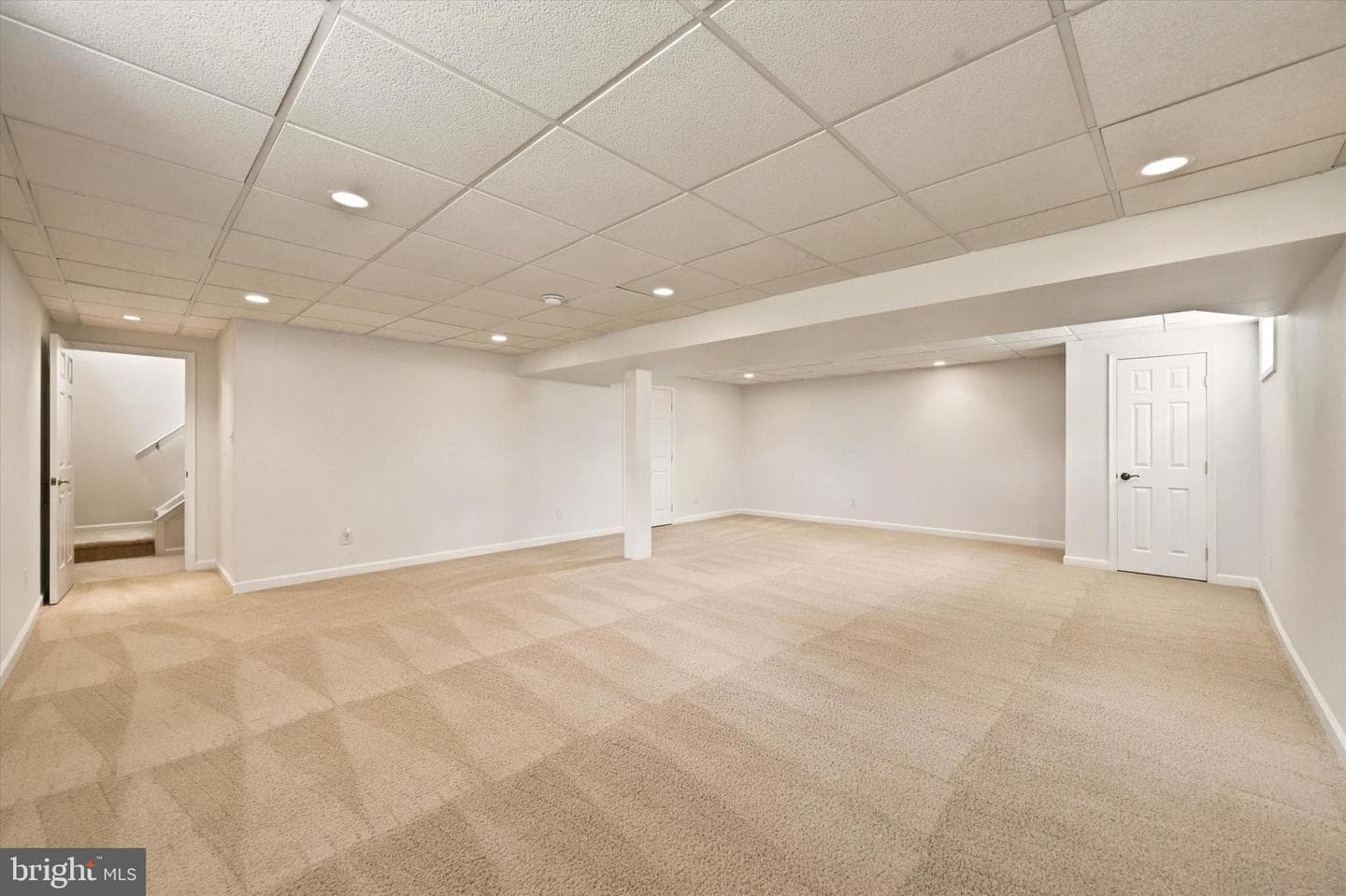 530 Fox Den Court photo 25
