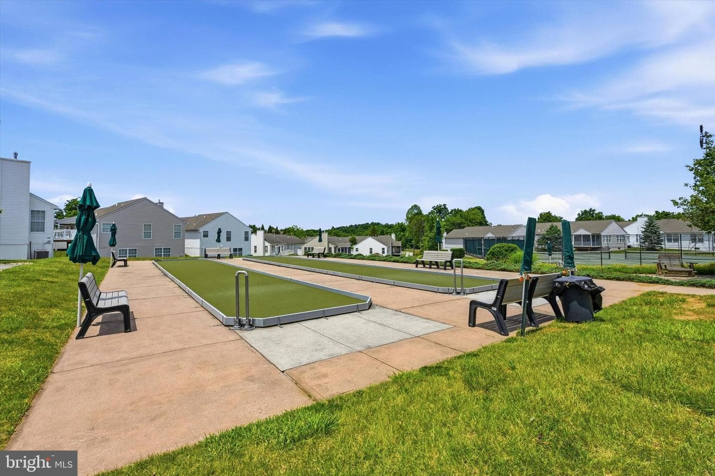 530 Fox Den Court photo 32