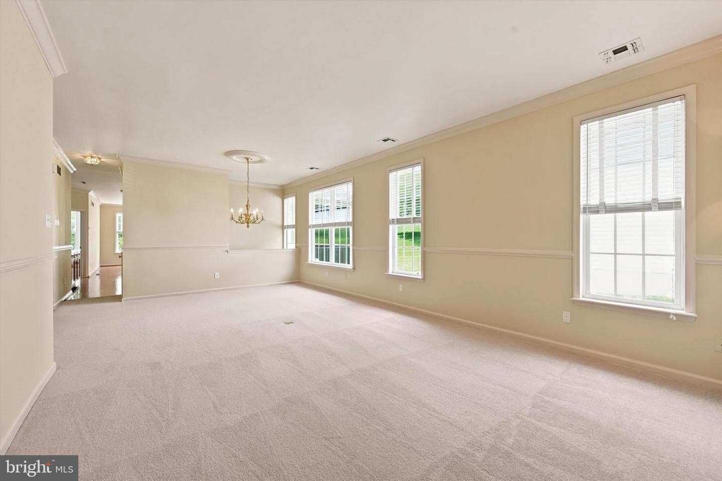 530 Fox Den Court photo 6