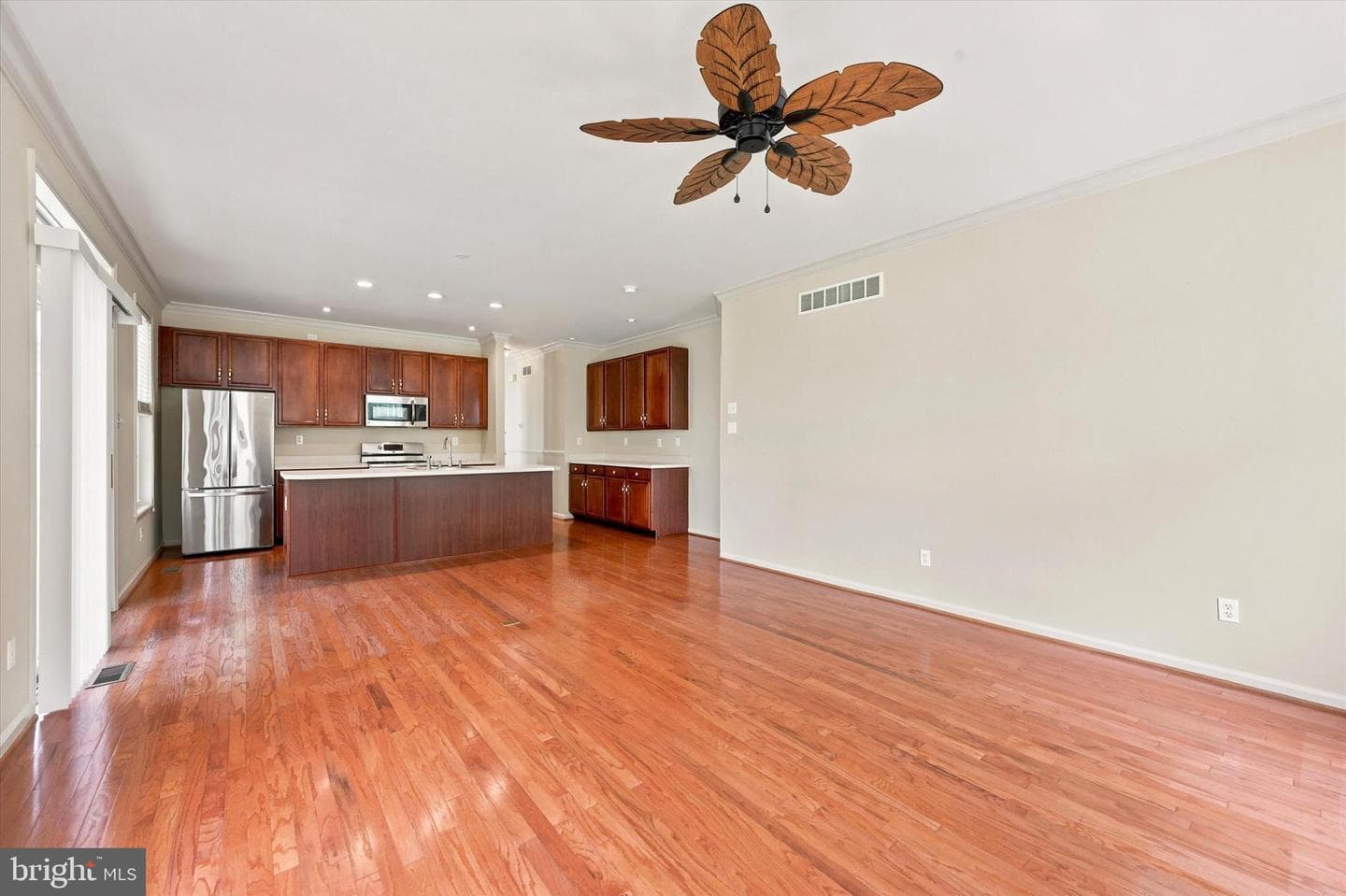 530 Fox Den Court photo 8