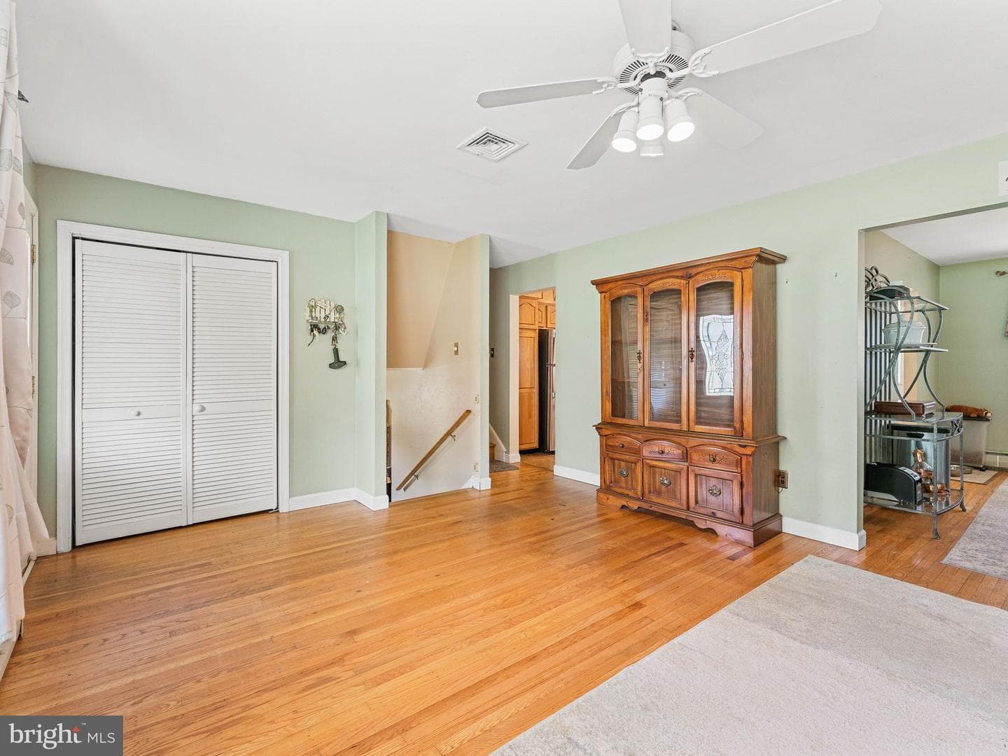 2165 Overlook Drive photo 5