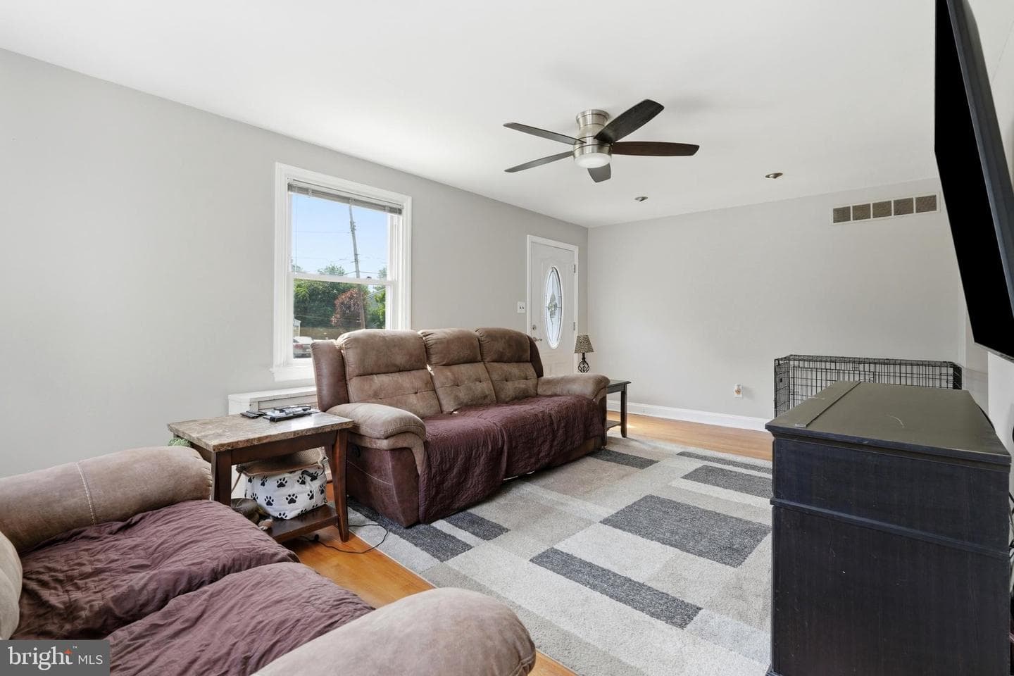 418 Buchanan Avenue photo 5