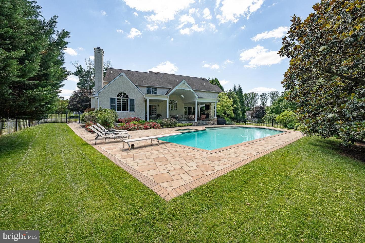 121 Spring Tree Drive photo 48