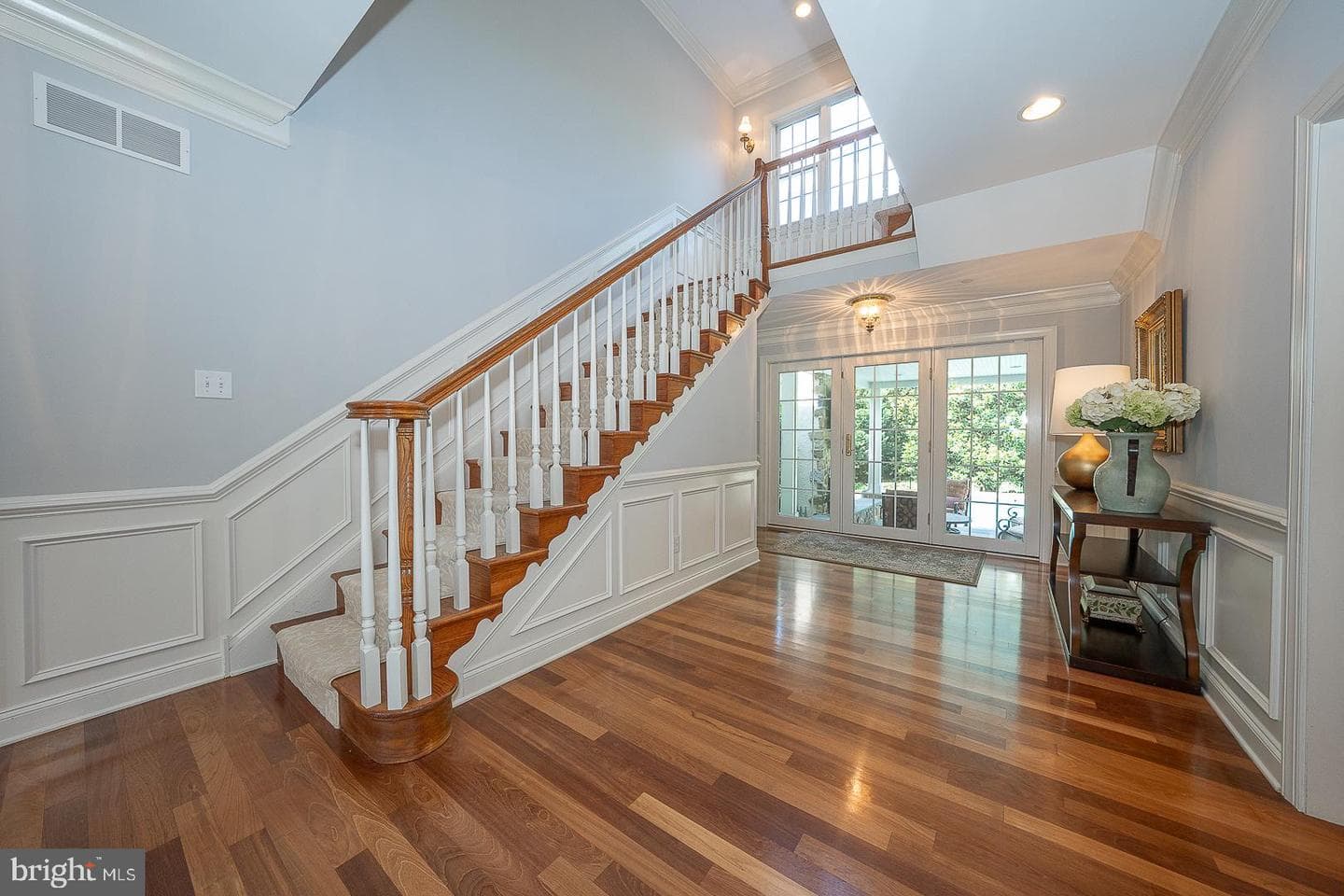 121 Spring Tree Drive photo 8