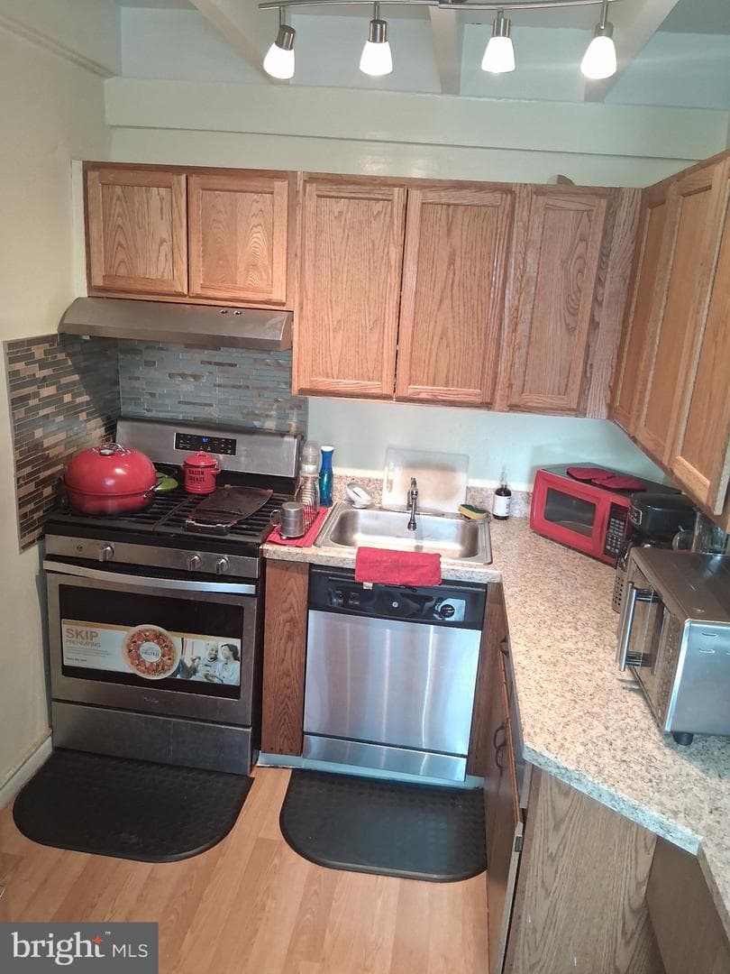 100 E Glenolden Avenue #d-7 photo 7