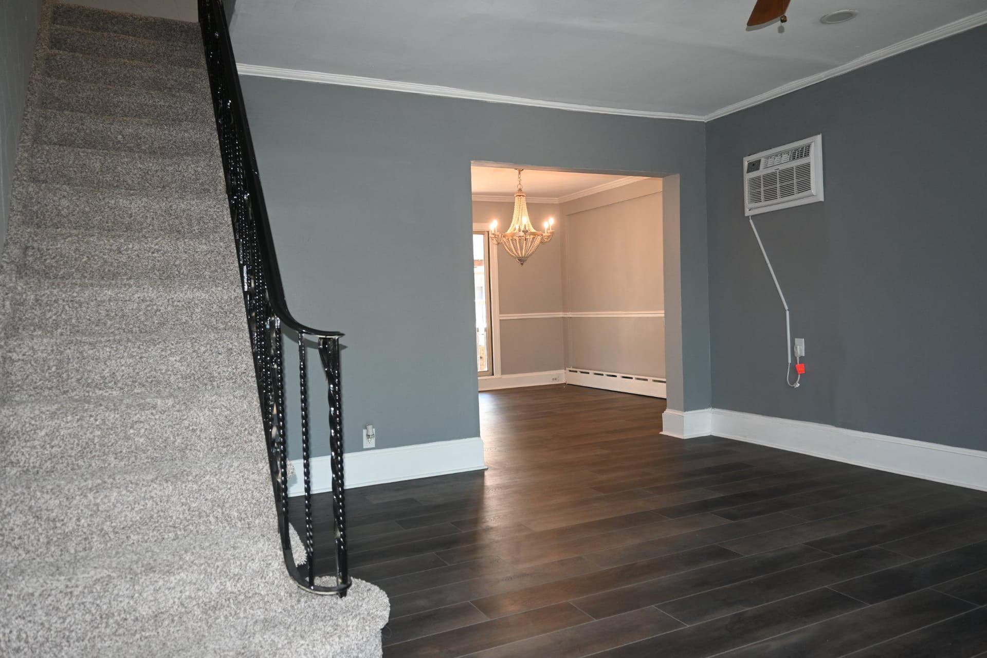 281 N Wycombe Avenue photo 6