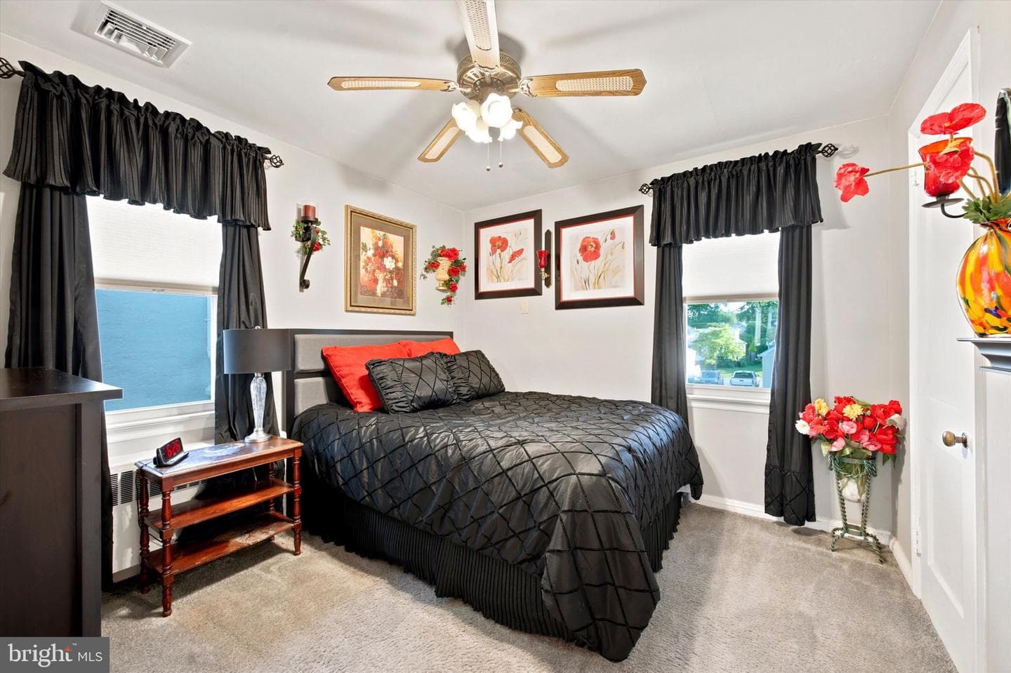 210 Walnut Road photo 13