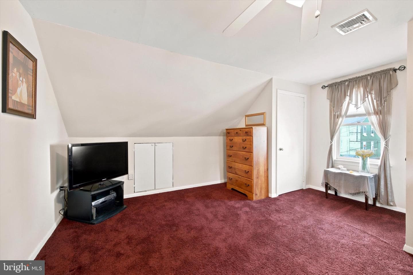 210 Walnut Road photo 18