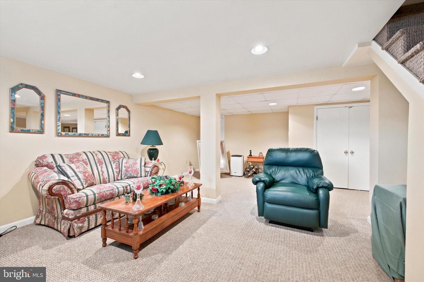 210 Walnut Road photo 19