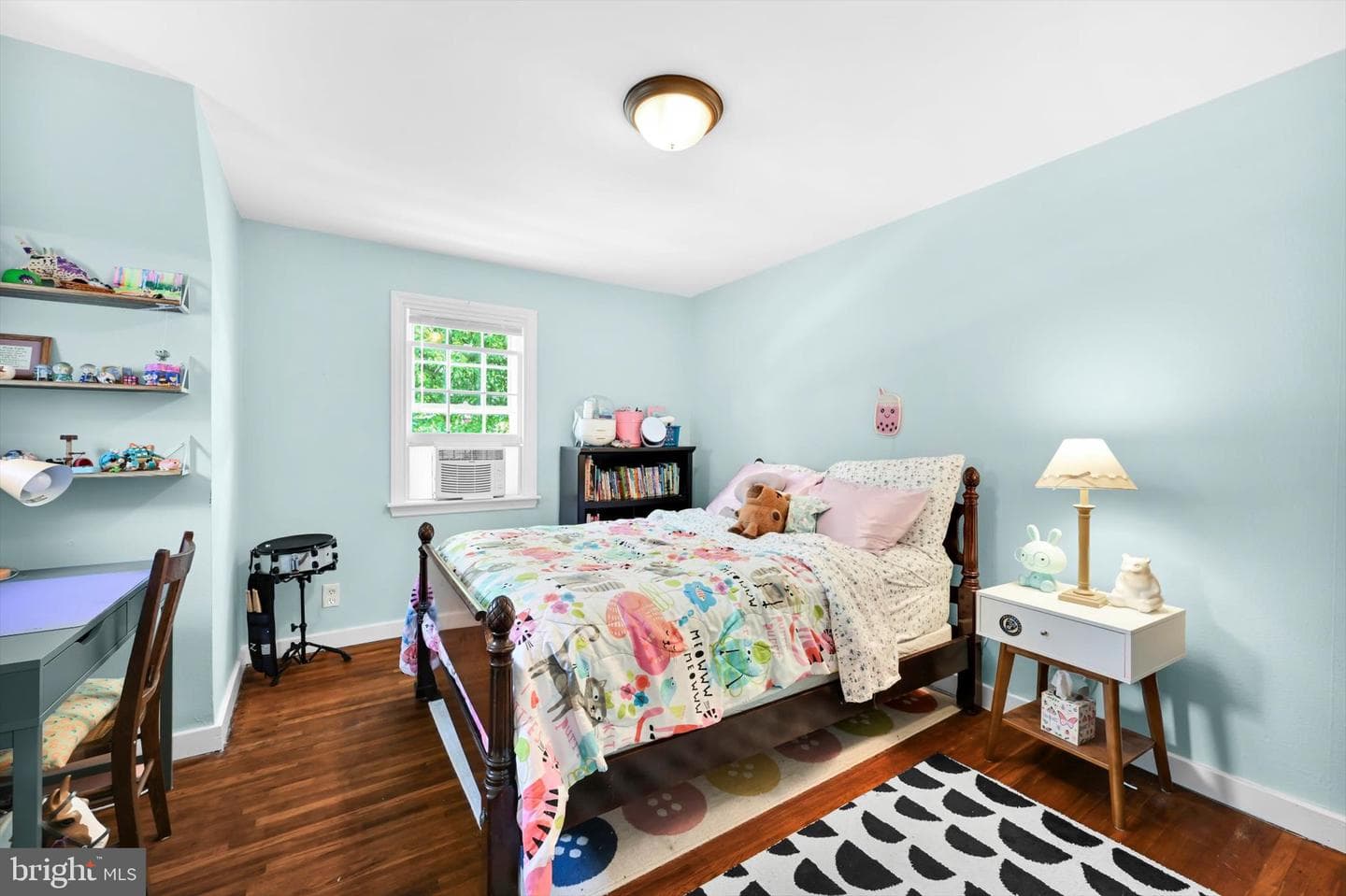 2420 Franklin Avenue photo 22