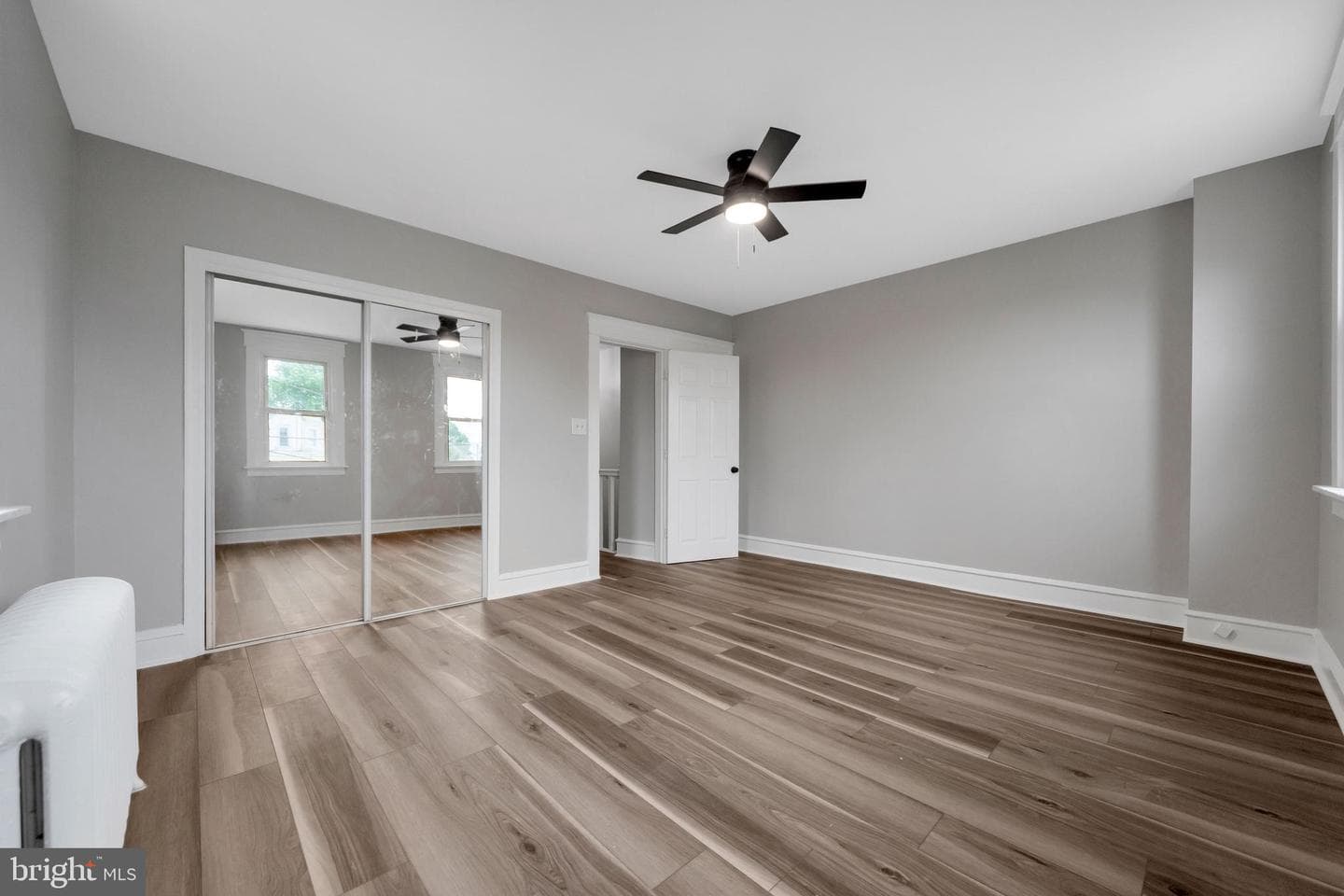 552 Larchwood Avenue photo 22