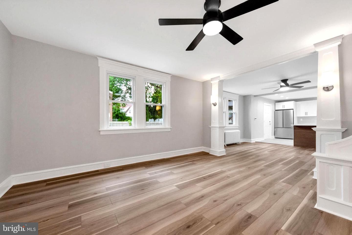552 Larchwood Avenue photo 3