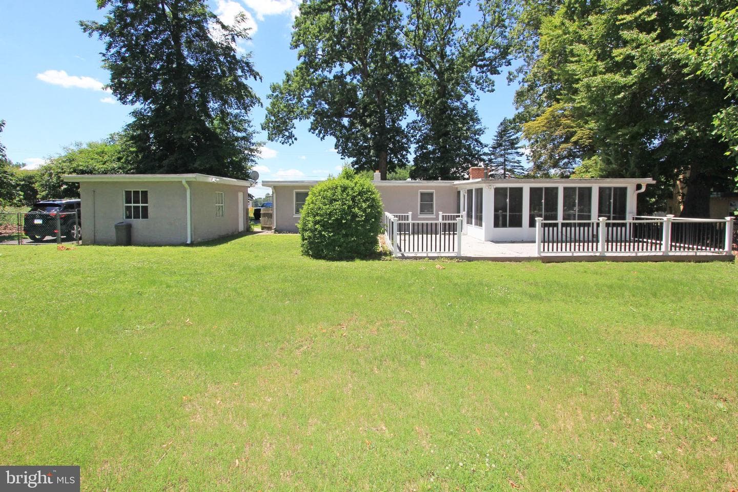 929 Cherry Tree Road, Aston