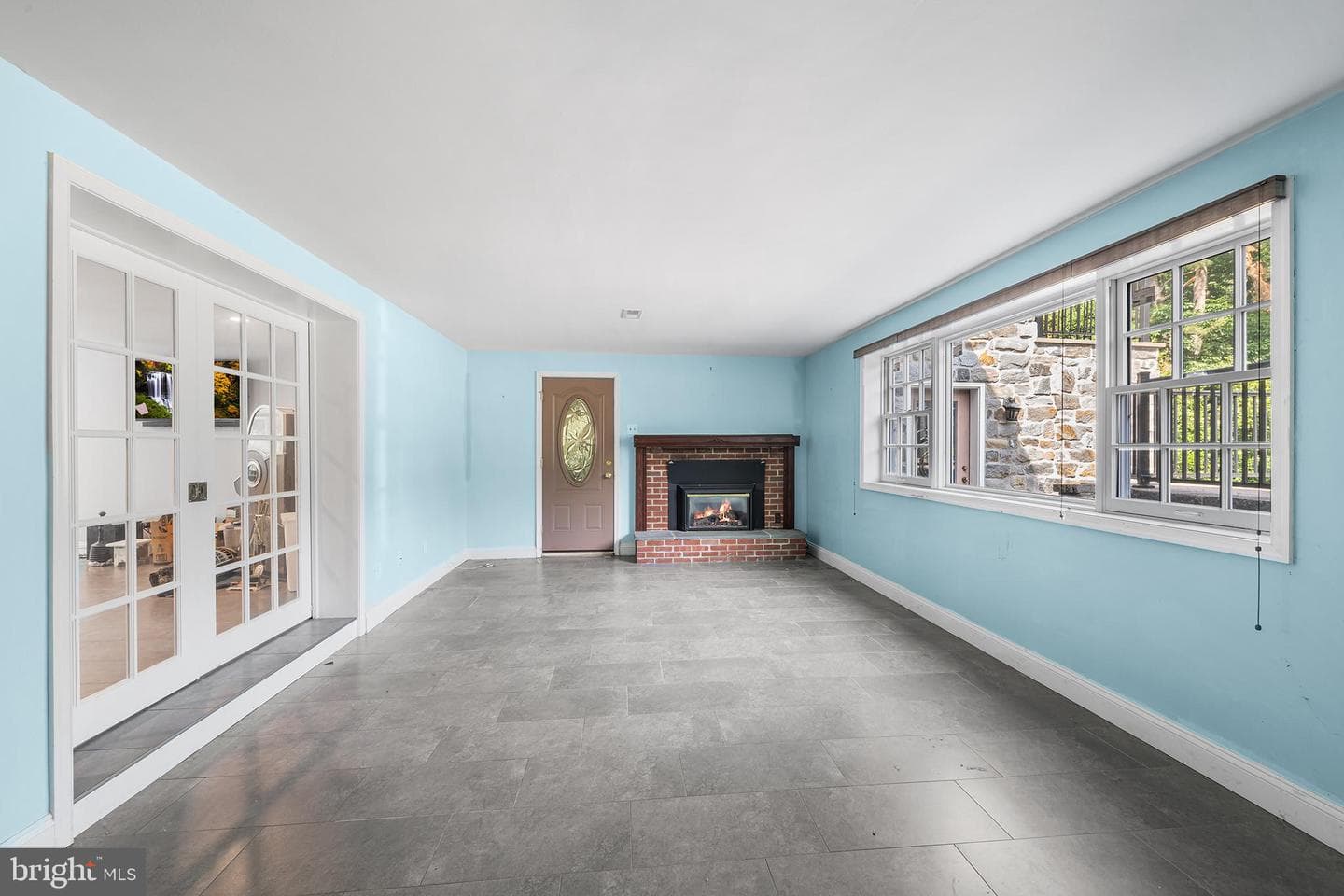 14 College Avenue photo 17