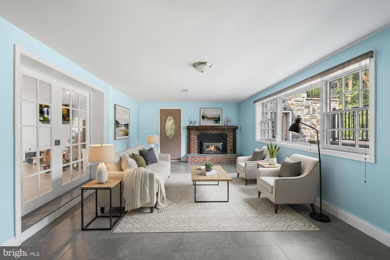 14 College Avenue photo 18