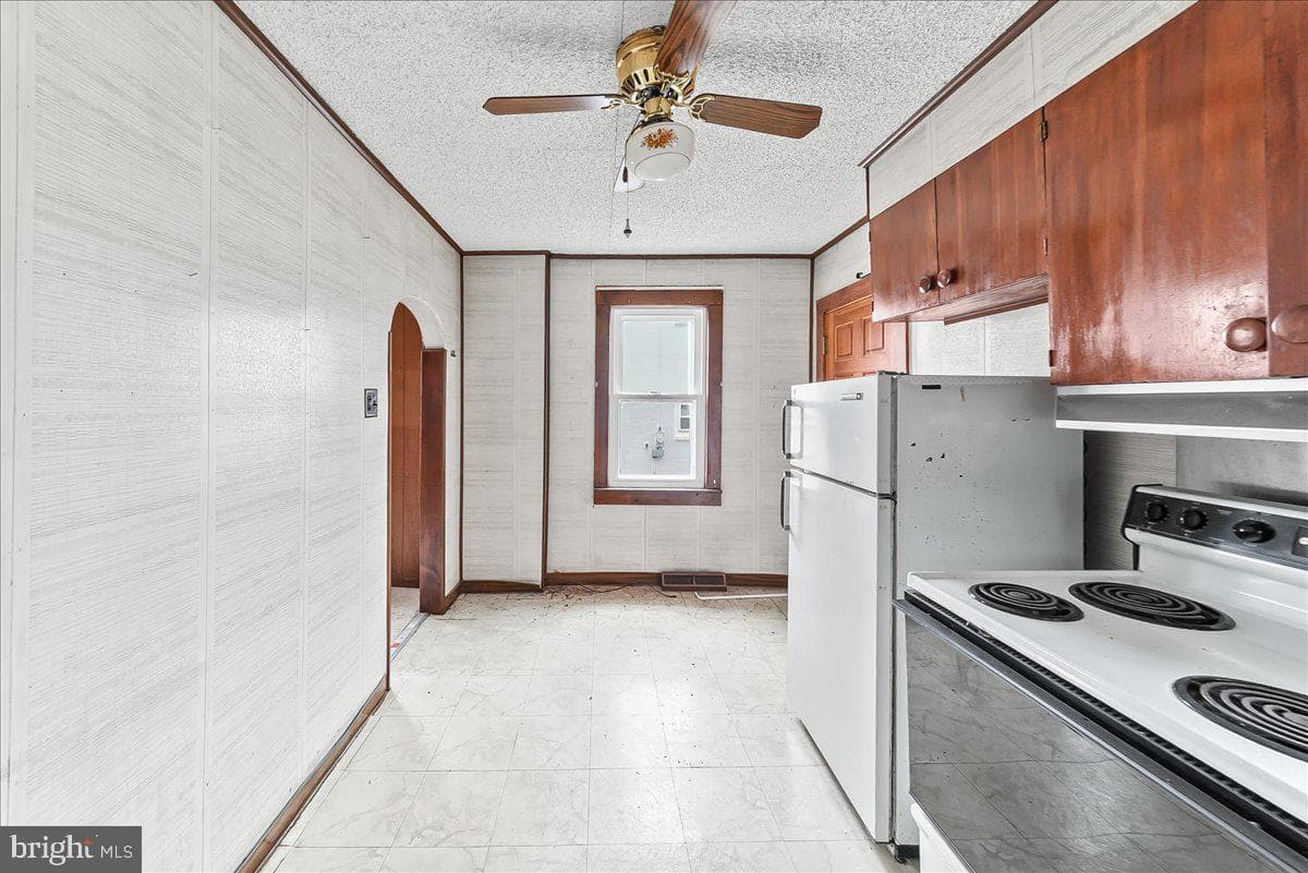 207 Bartram photo 9