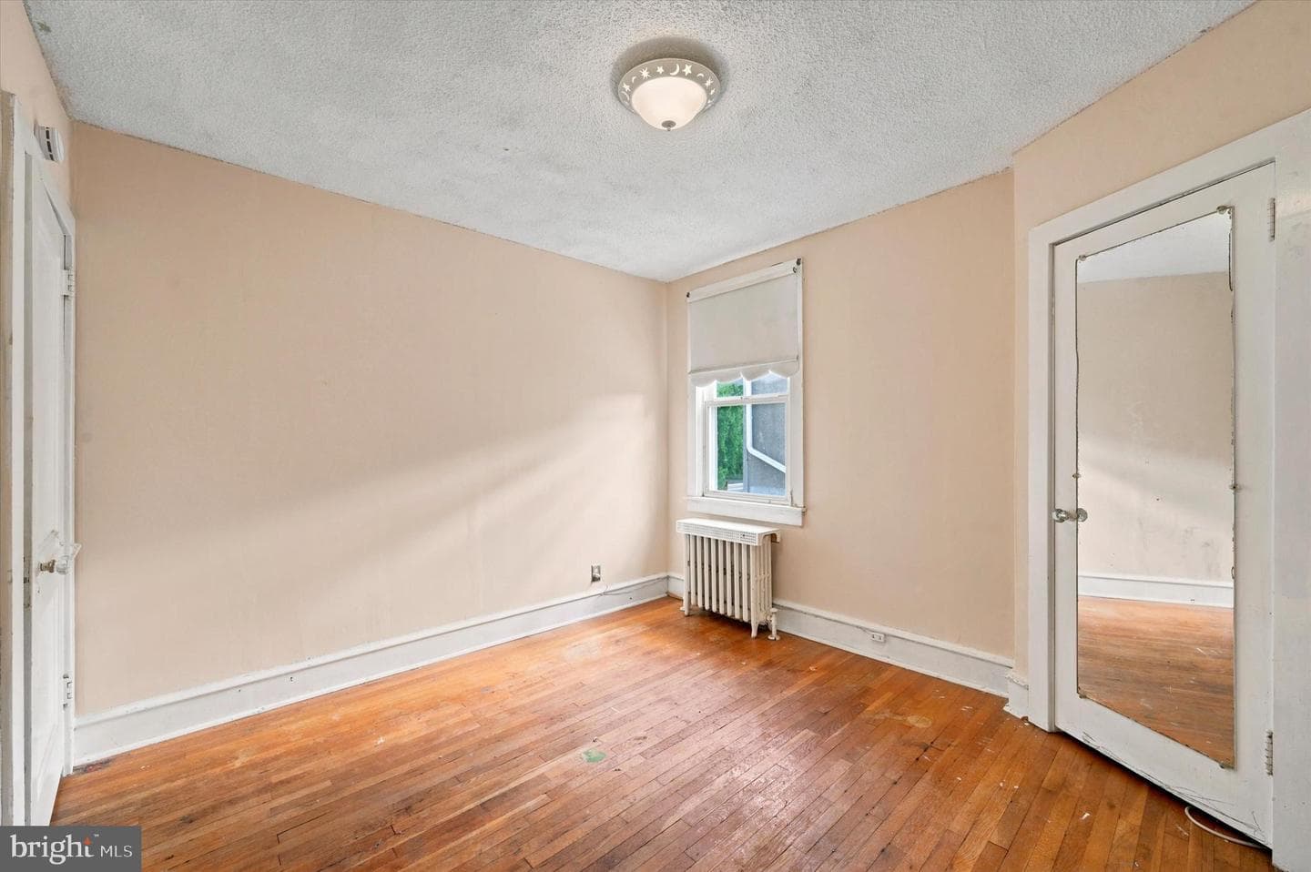 200 W Plumstead Avenue photo 19