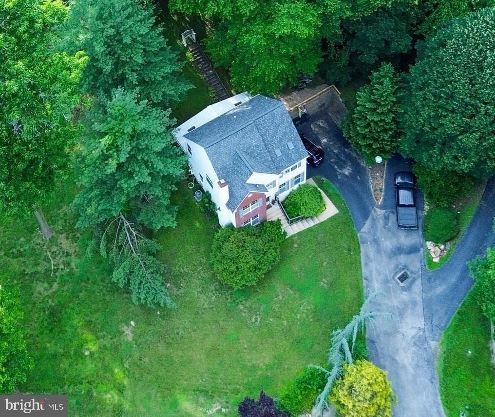 517 Beatty Road photo 3