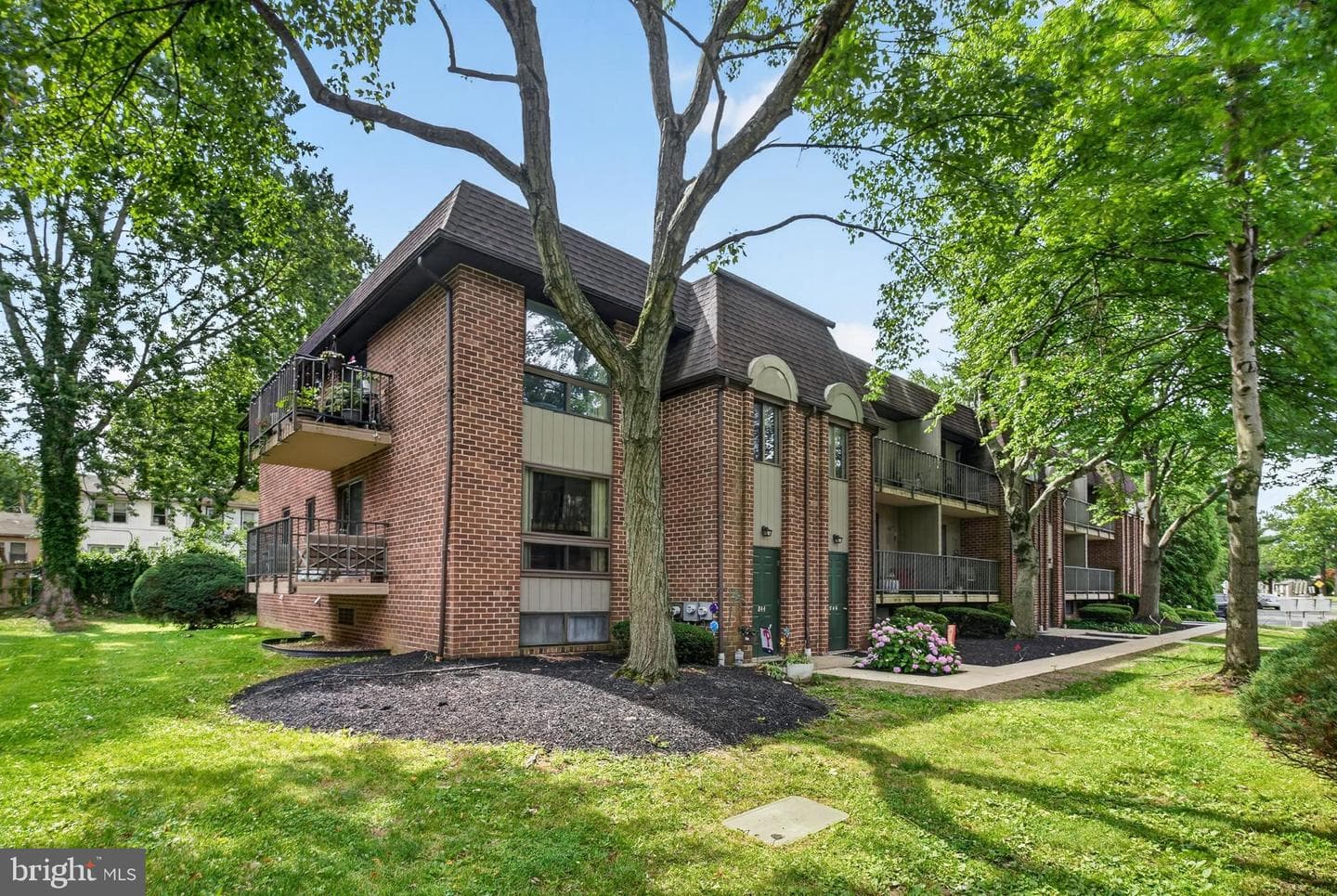 844 Putnam Boulevard #61b photo 12