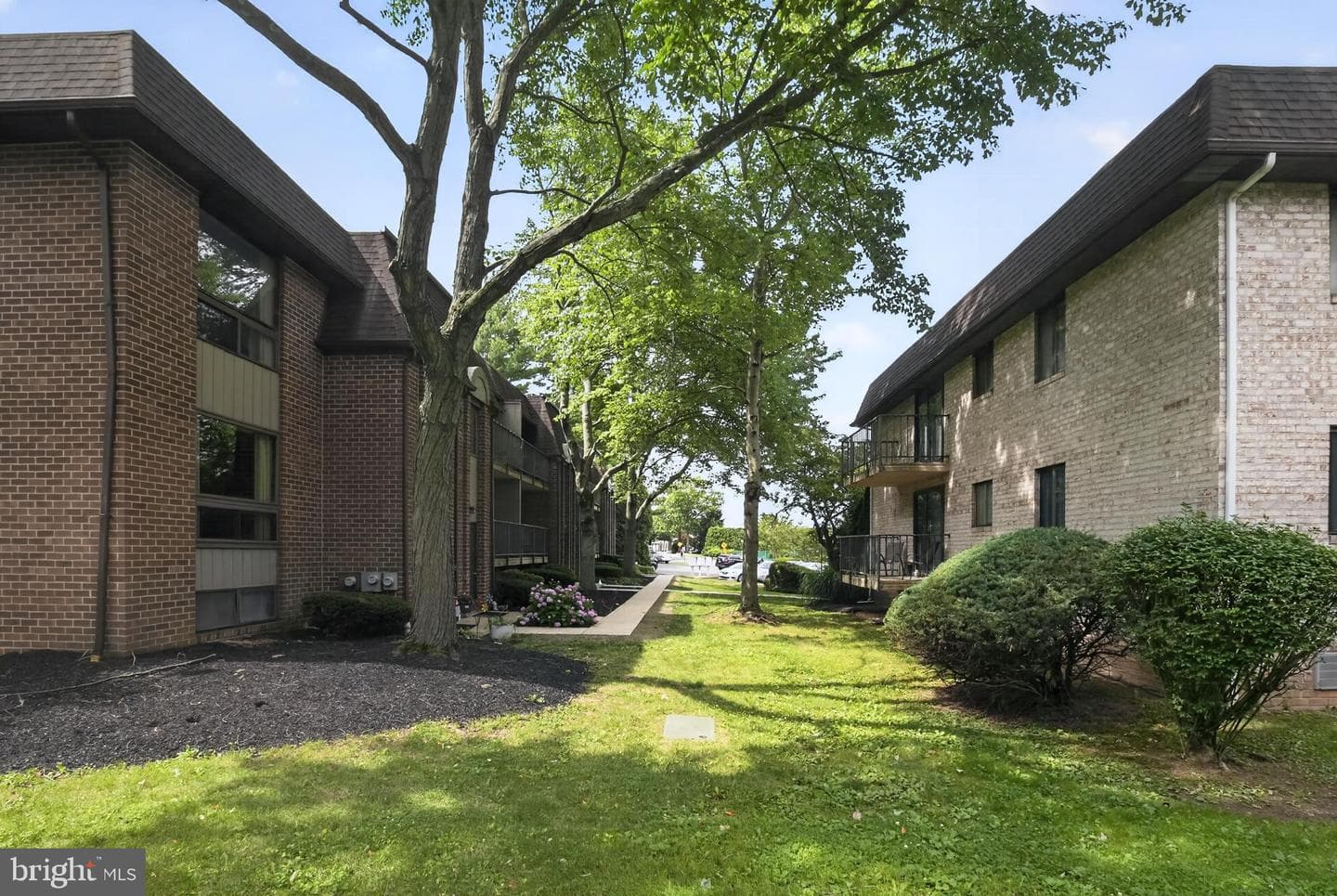 844 Putnam Boulevard #61b photo 18