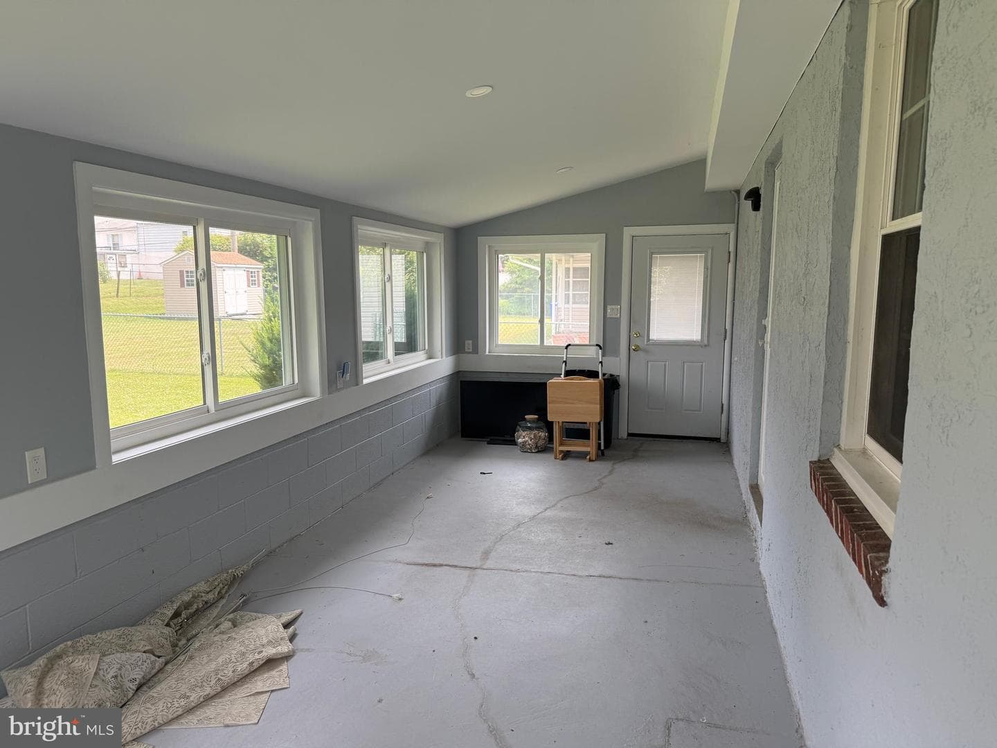 504 Monticello Avenue photo 12