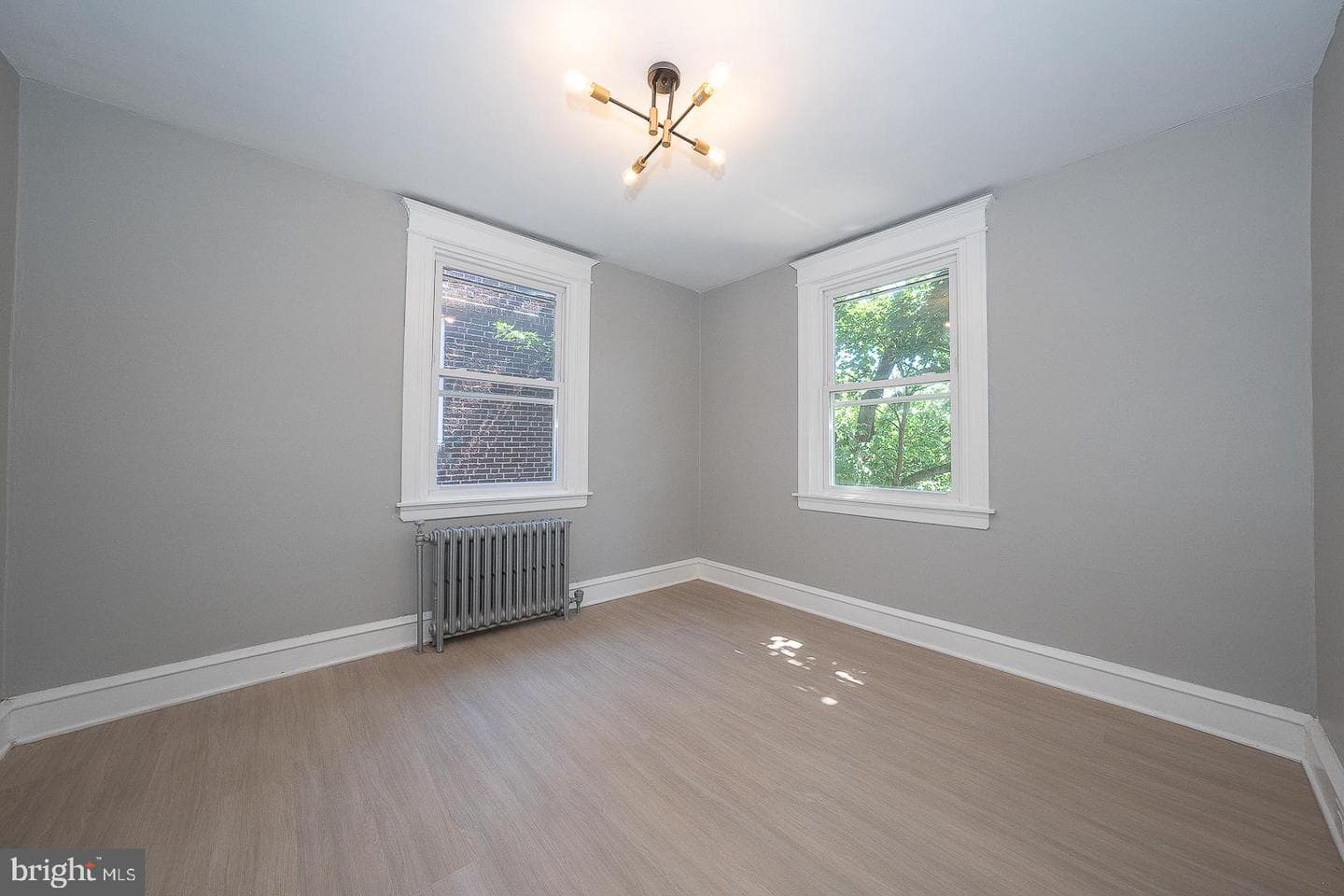718 Bullock Avenue photo 32