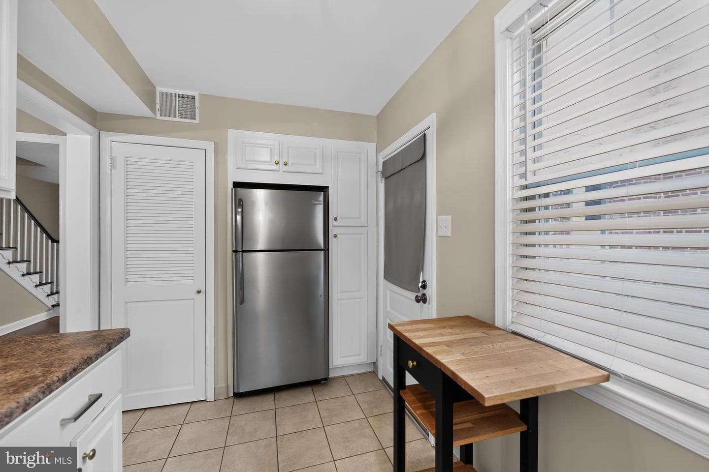 4818 Woodland Avenue photo 10