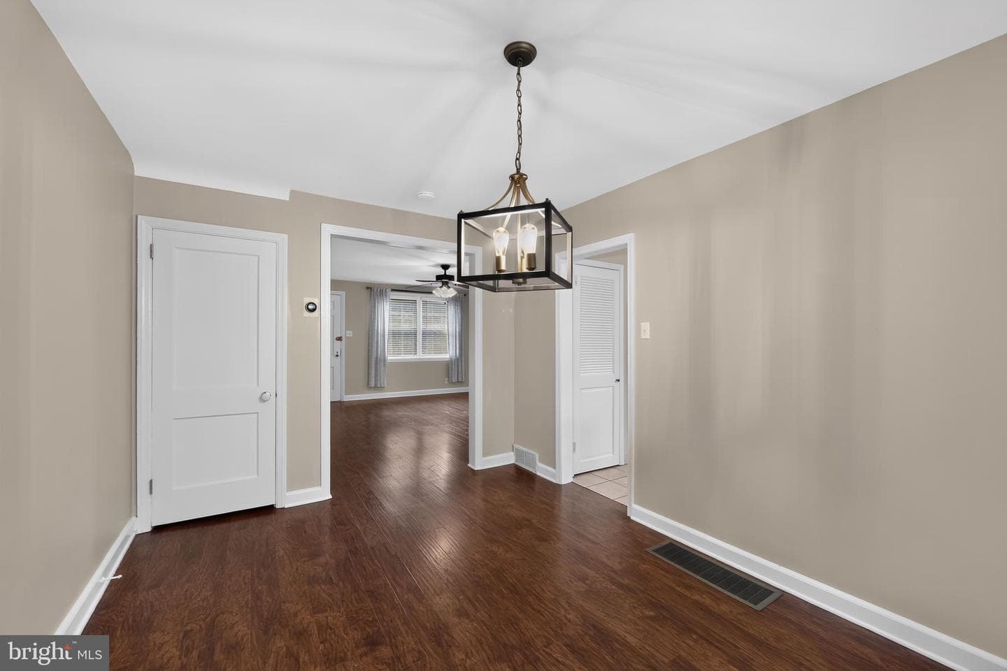 4818 Woodland Avenue photo 12