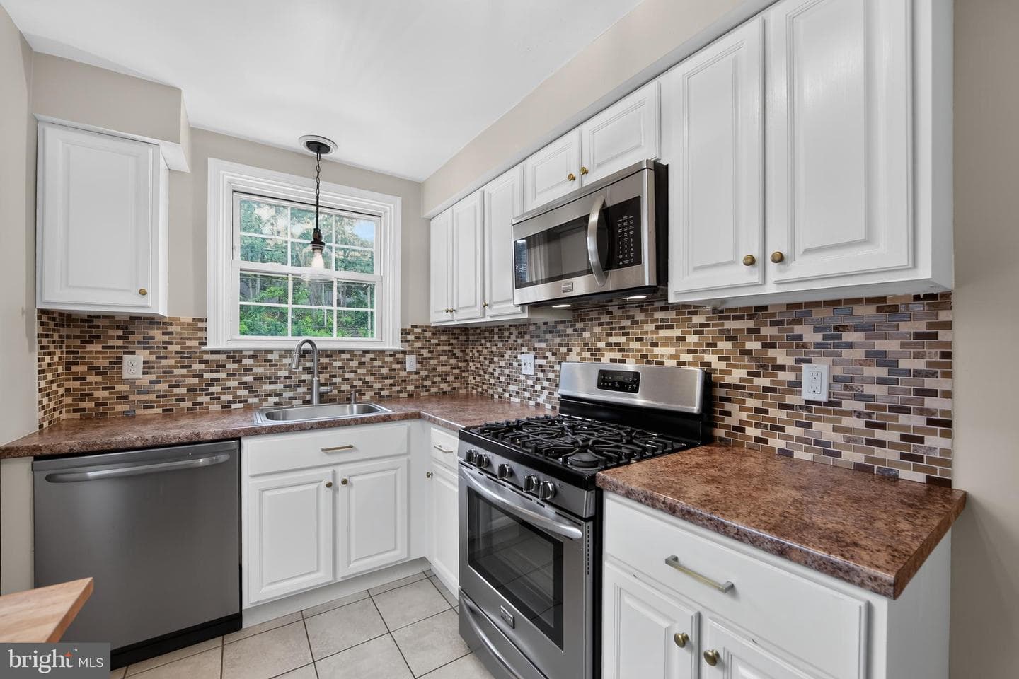 4818 Woodland Avenue photo 8